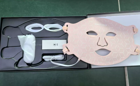 Flexible Silicone LED Light Therapy Mask